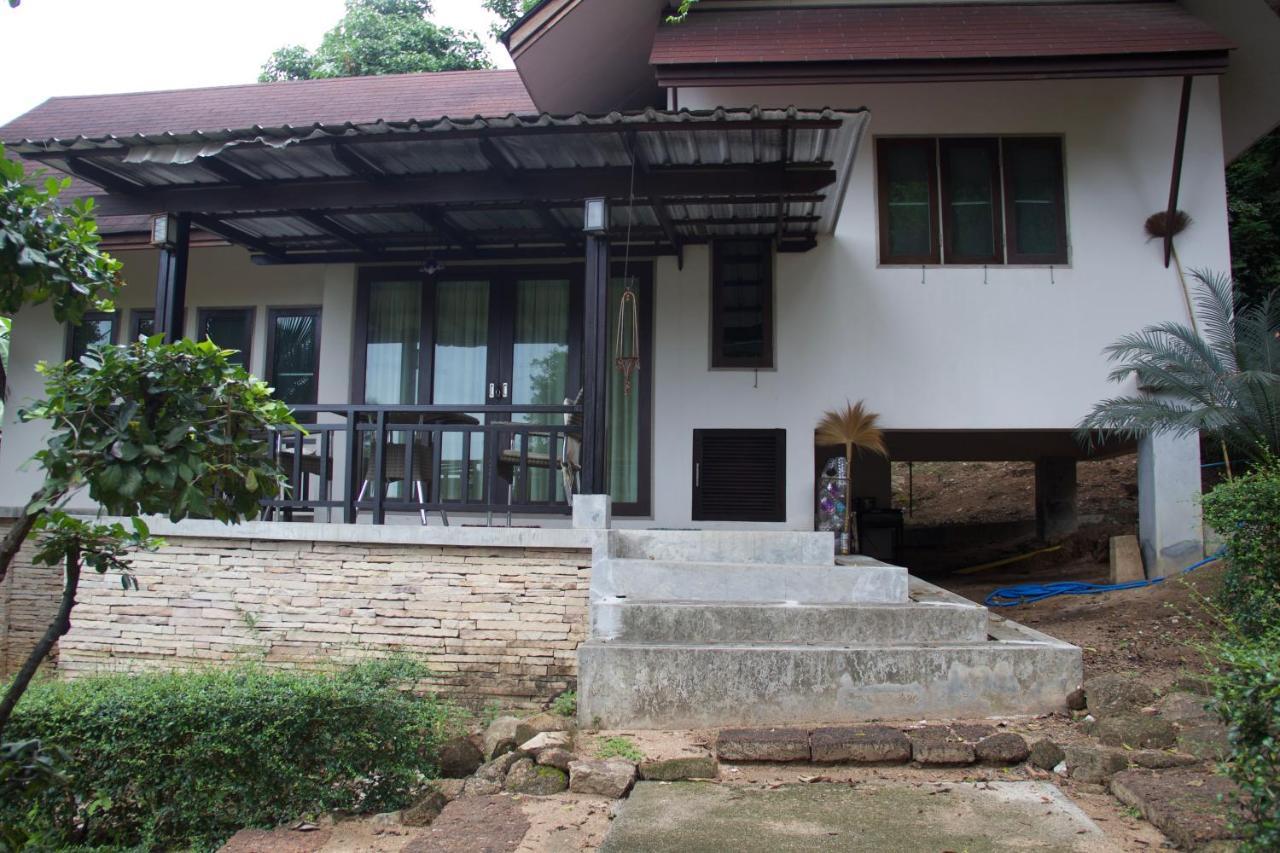 บ้านธานี Choeng Mon Extérieur photo